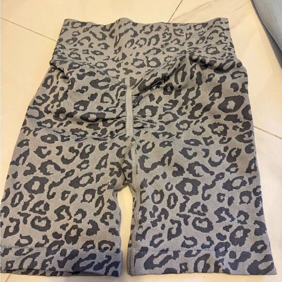 SHEIN Leopard Print Athletic Shorts - Gray, orange, Green #14 - Picture 7 of 7